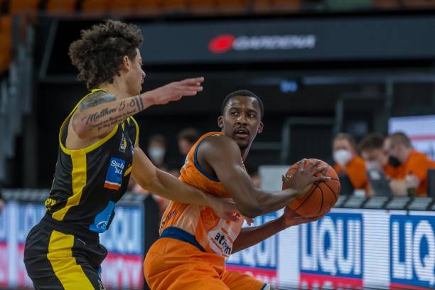 快速反击战 快速反击战